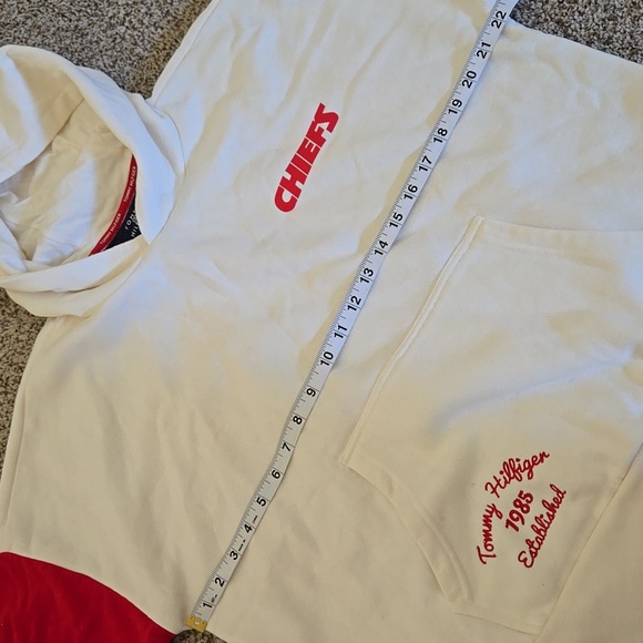 Tommy Hilfiger Red and White Chiefs Hoodie Sz S - Picture 2 of 4